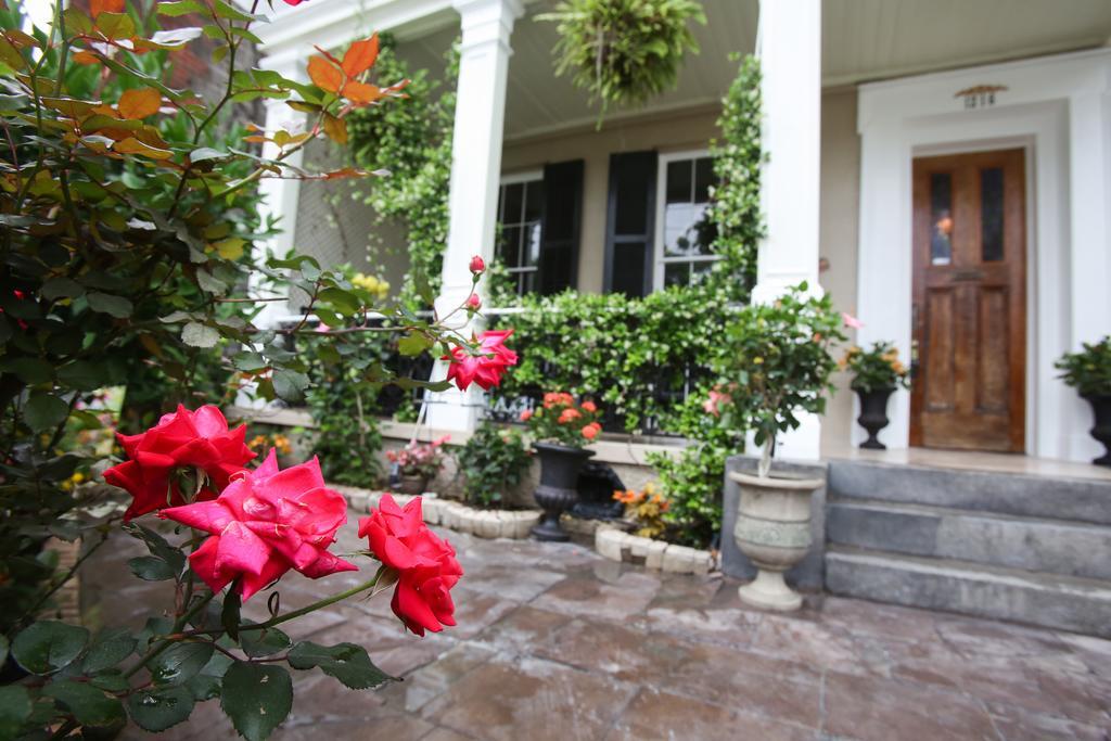 Fleur De Lis Mansion Bed & Breakfast New Orleans Exterior photo